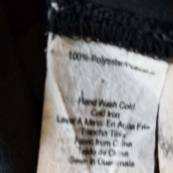 Janette Plus Flowing Black with Floral of Burgandy/Pink - Picture 3 of 7